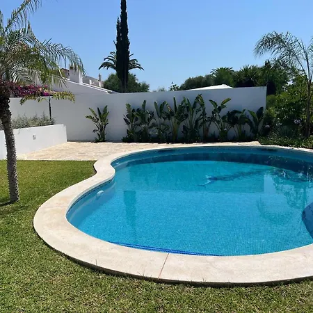 60 - Superbe Avec Piscine Prive Villa *